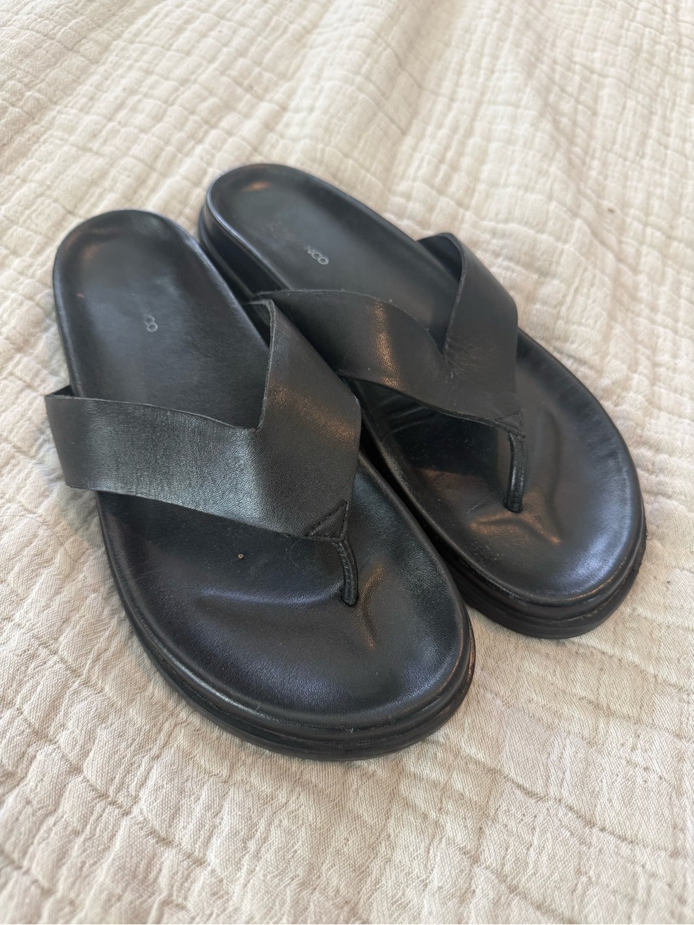 Tony Bianco Leather Sandals EUC 1269